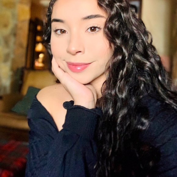 Meet your Posher, Mayte - Picture 1 of 1